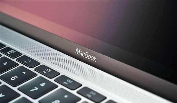 Apple 全新专利揭示 MacBook 或将彻底改变原设计