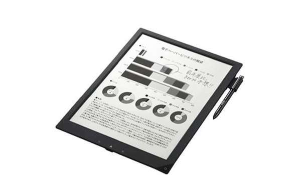 Sony 发布 13 英吋「Digital Paper」电子阅读器