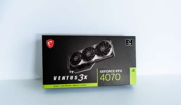 简约低调的性能怪兽！微星RTX4070万图师3X显卡评测